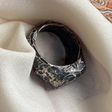 Rough dwarven signet ring 01